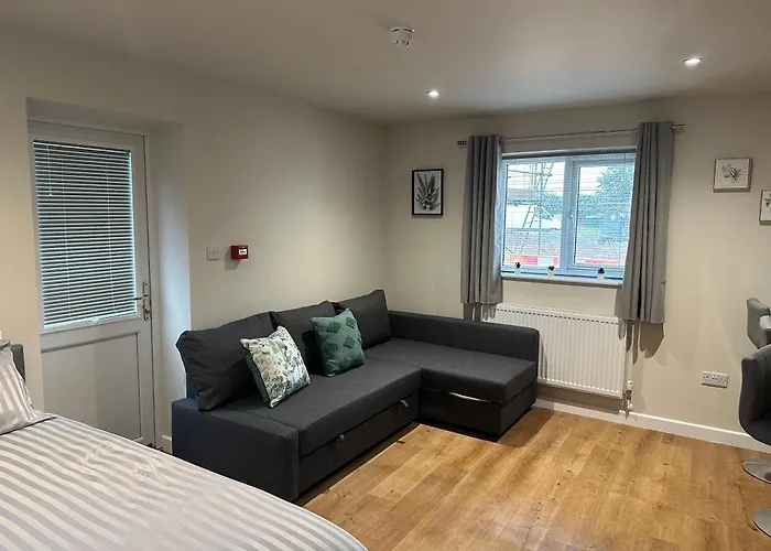 Cedarwood B&B